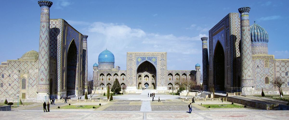 Usbekistan_Samarkand Registan (c) Fotolia_berimitsu