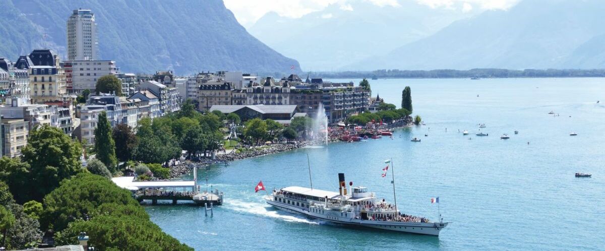 Montreux and Steamboat Rhone on Lake Geneva Switzerland ©flickr