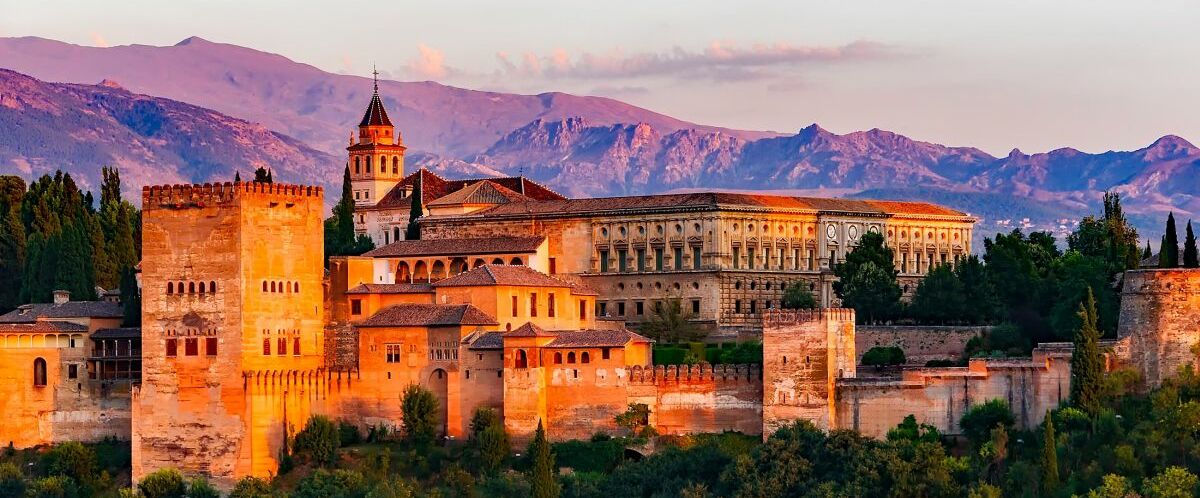 Andalusien_Granada-Alhambra-1910258_© pixabay.com