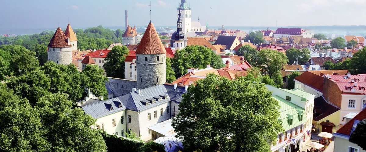 Tallinn (c) Shutterstock_Galina Savina