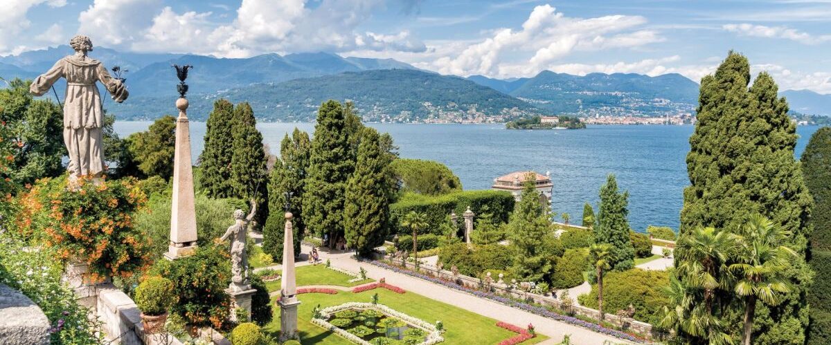 Baroque garden of Isola Bella - Lago Maggiore©EleSi-fotolia.com