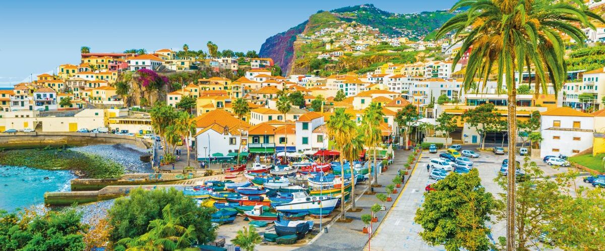 Panoramic view over Câmara de Lobos – Madeira island, Portug