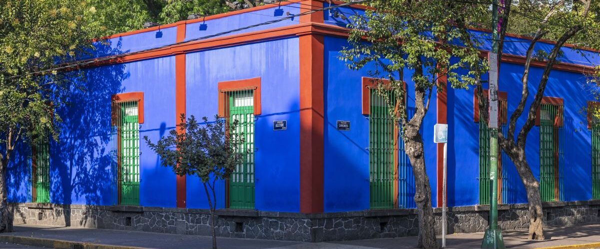 Blue,House,Facade,In,Coyoacan,District,,Mexico,City,,Mexico.